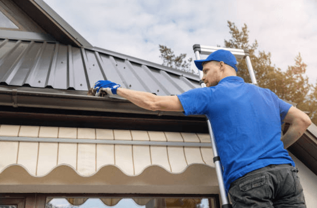 gutter cleaning in waldorf